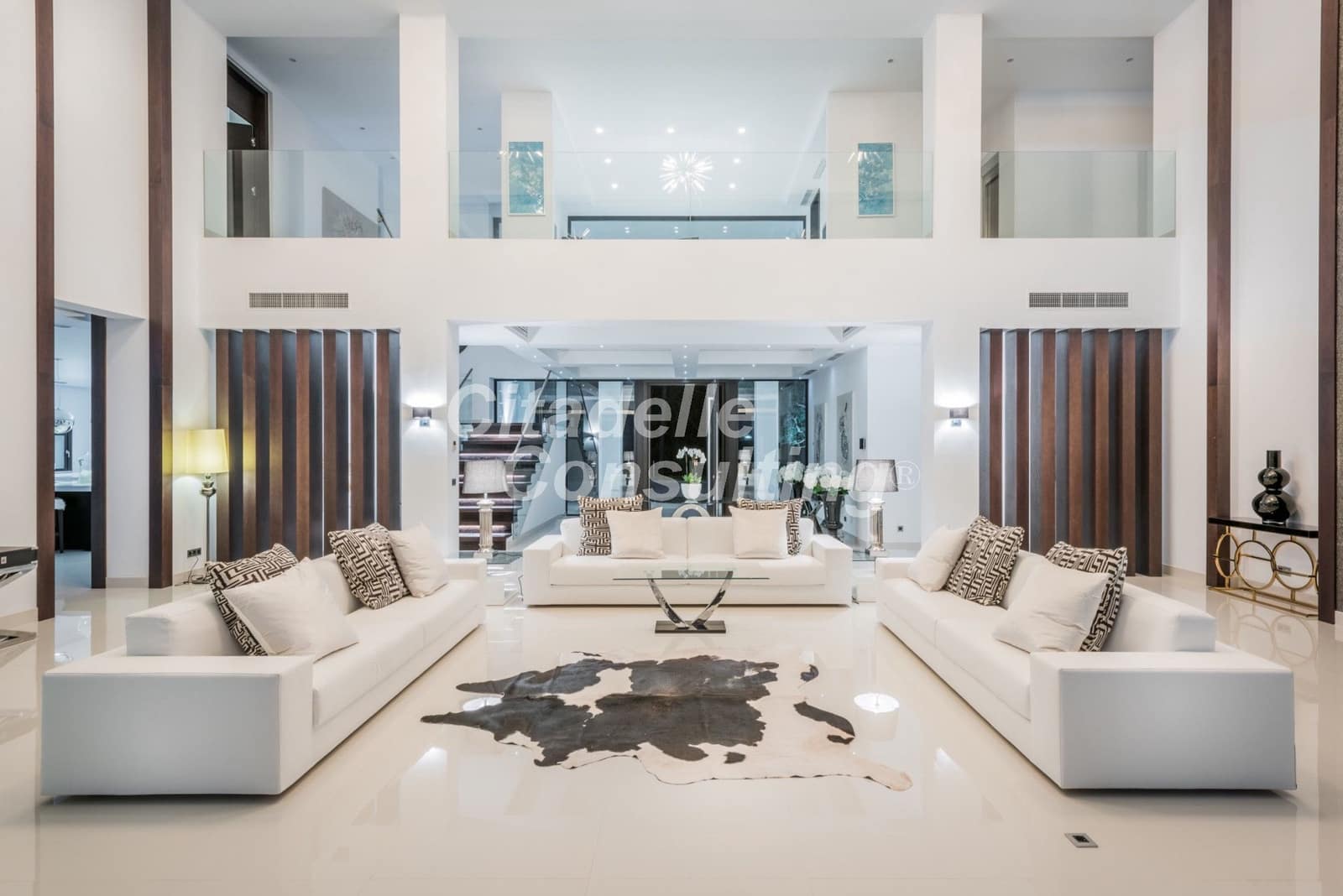 8 soverom Villa til salgs i Benahavis med svømmebasseng - € 11 900 000 (Ref: 7673413)