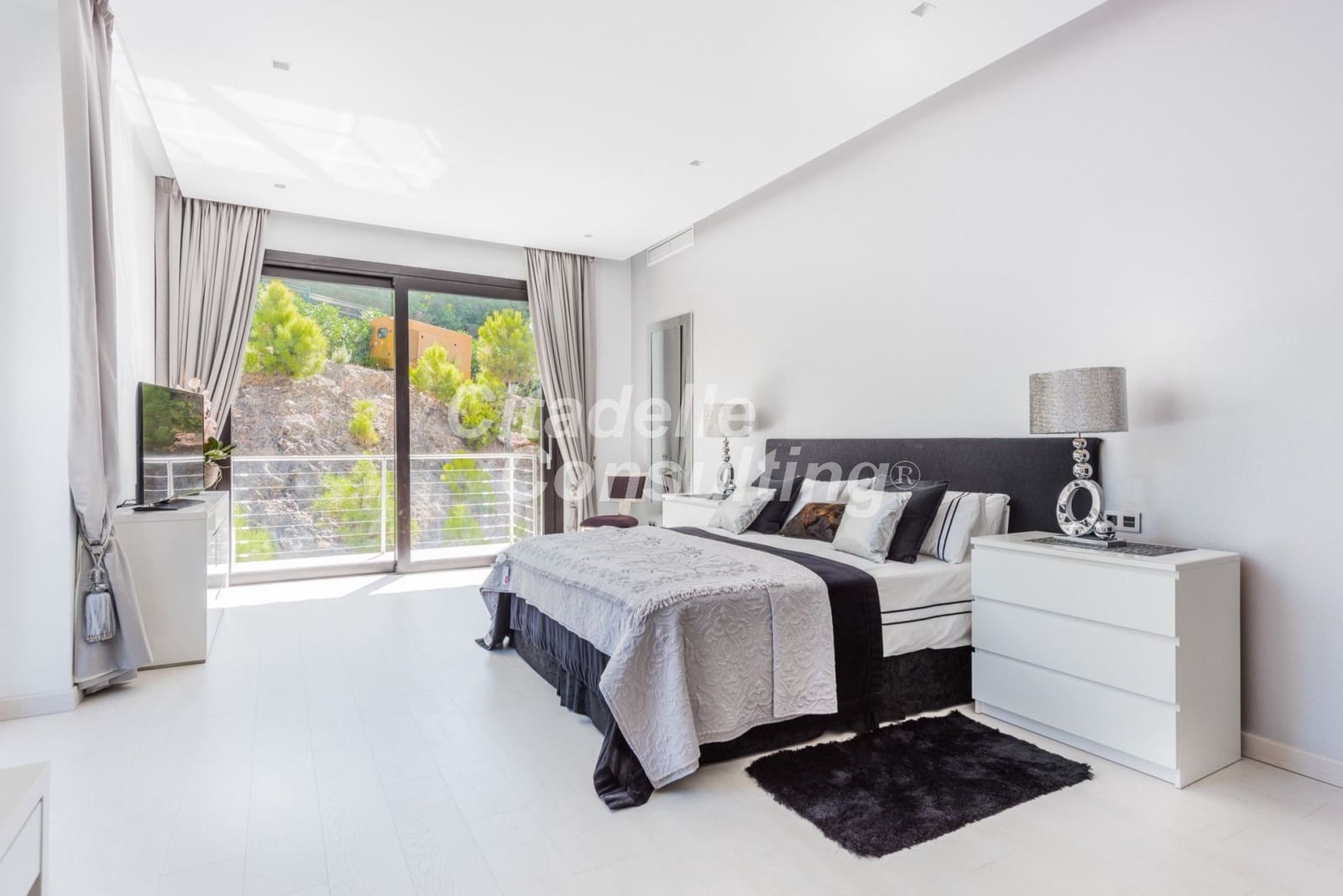 8 soverom Villa til salgs i Benahavis med svømmebasseng - € 11 900 000 (Ref: 7673413)