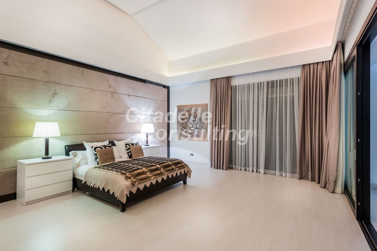 8 soverom Villa til salgs i Benahavis med svømmebasseng - € 11 900 000 (Ref: 7673413)