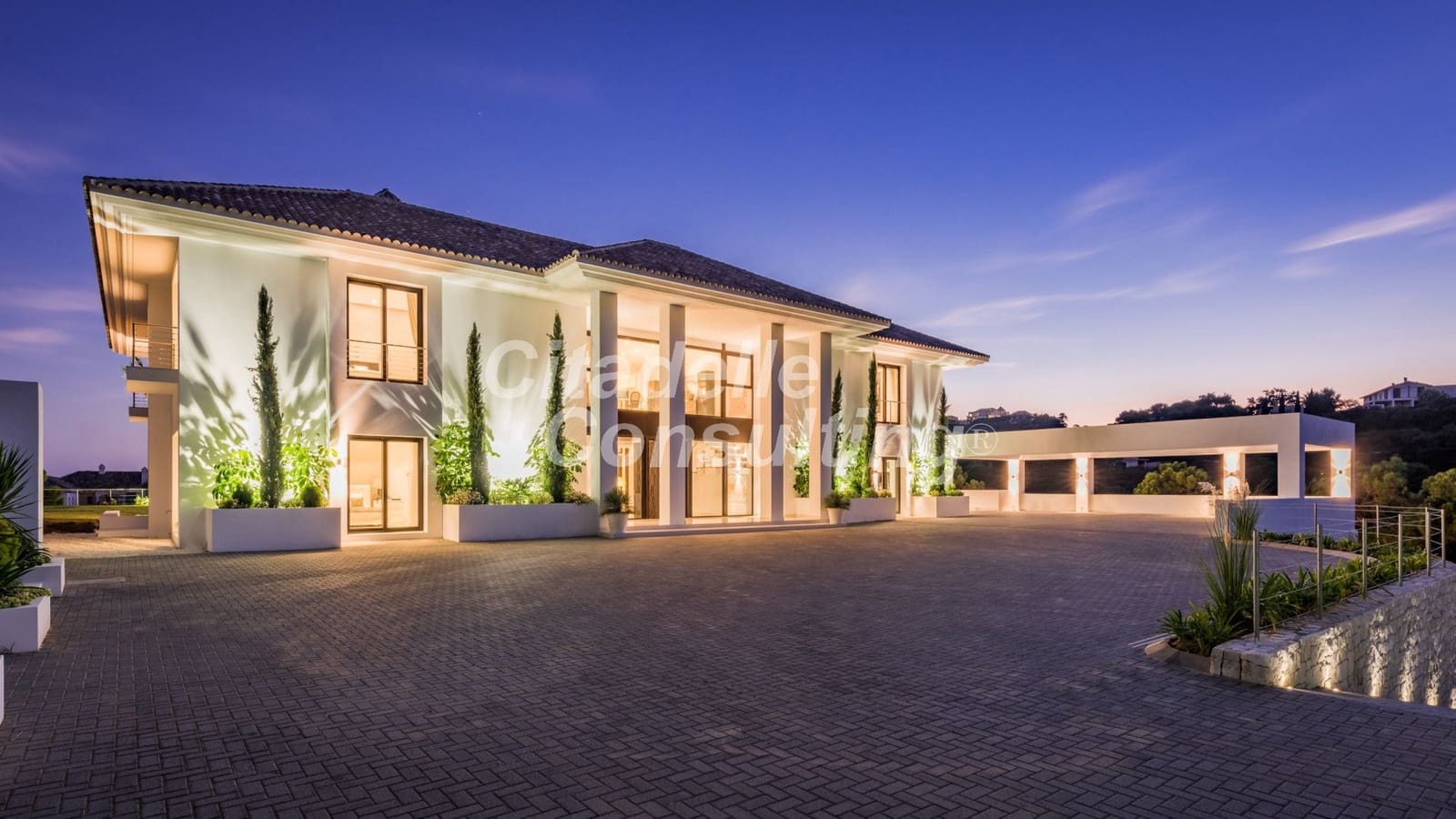 8 soverom Villa til salgs i Benahavis med svømmebasseng - € 11 900 000 (Ref: 7673413)