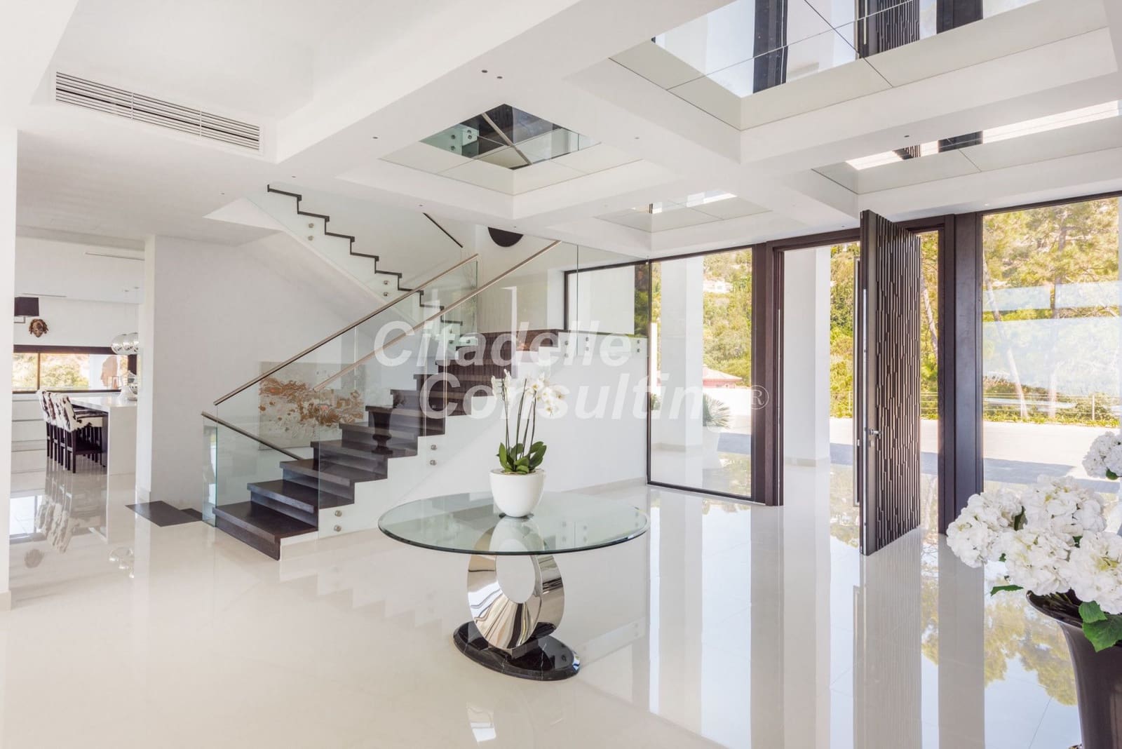 8 soverom Villa til salgs i Benahavis med svømmebasseng - € 11 900 000 (Ref: 7673413)