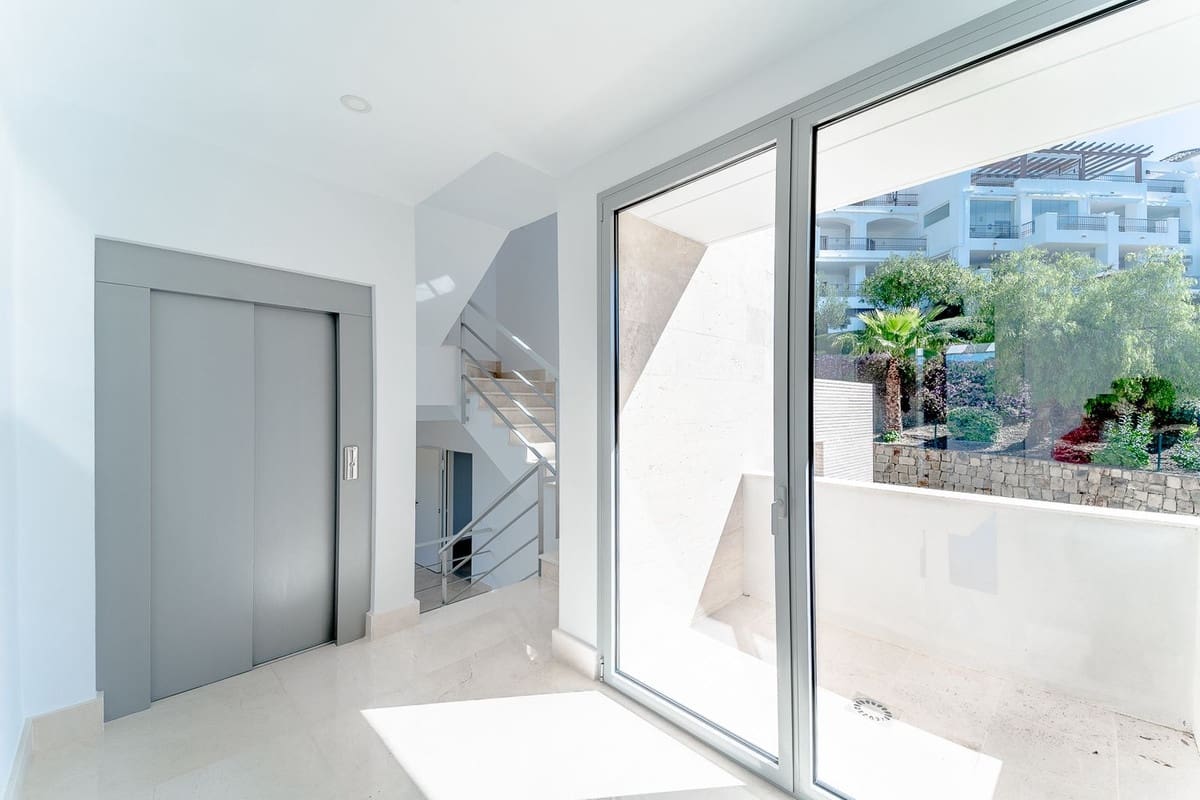 6 soveværelse Villa til salg i Los Arqueros med swimmingpool garage - € 3.250.000 (Ref: 7747061)