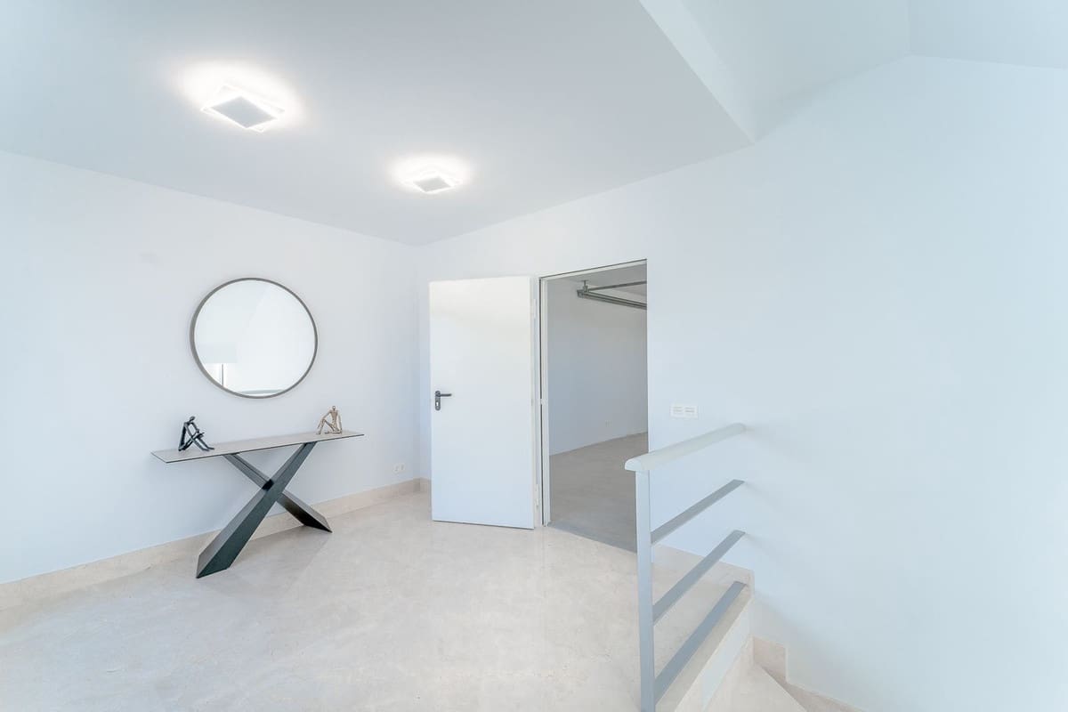 6 soveværelse Villa til salg i Los Arqueros med swimmingpool garage - € 3.250.000 (Ref: 7747061)