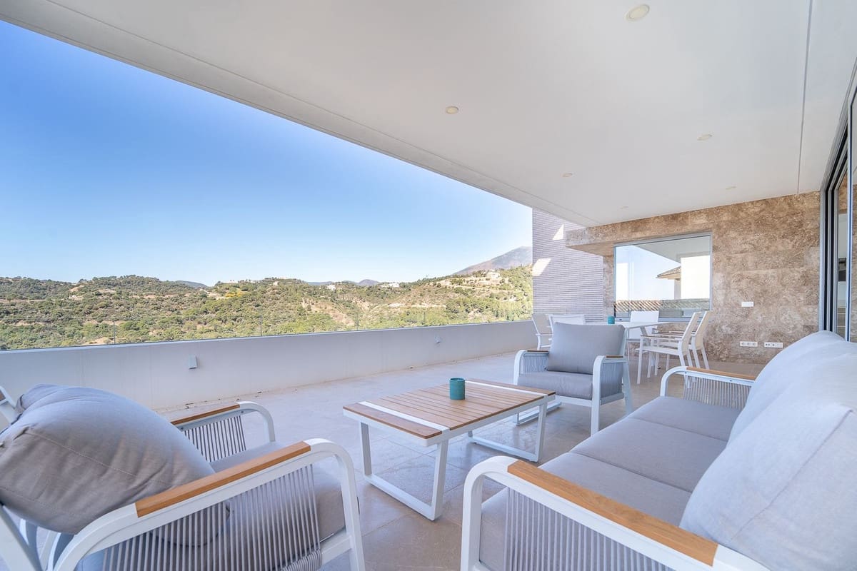 6 soveværelse Villa til salg i Los Arqueros med swimmingpool garage - € 3.250.000 (Ref: 7747061)