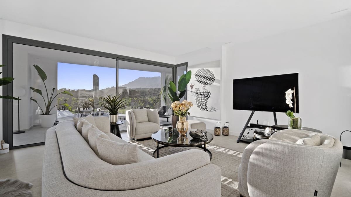 4 sypialnia Willa na sprzedaż w Marbella z basenem garażem - 3 500 000 € (Ref: 7747080)