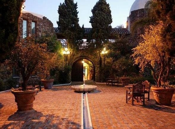 14 soverom Villa til salgs i La Carolina - Guadalpín, Marbella med svømmebasseng garasje - € 18 000 000 (Ref: 7989176)