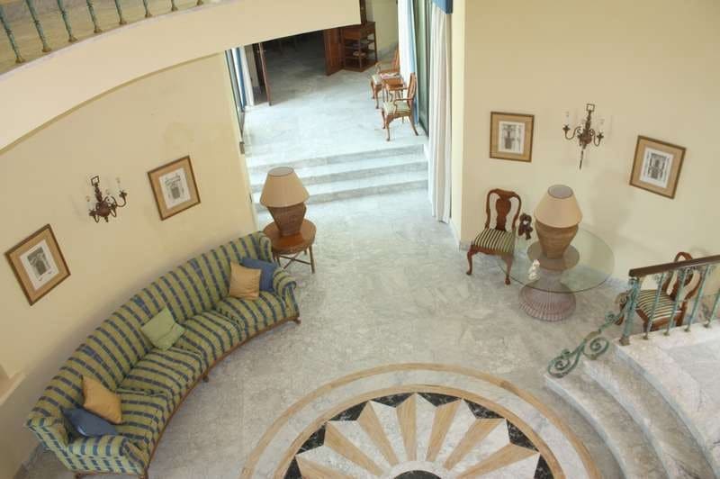 14 soverom Villa til salgs i Golden Mile med svømmebasseng garasje - € 18 000 000 (Ref: 7989176)