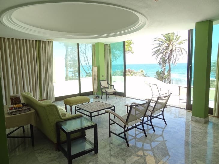 14 soverom Villa til salgs i Golden Mile med svømmebasseng garasje - € 18 000 000 (Ref: 7989176)