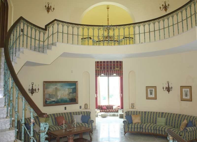 14 soverom Villa til salgs i Golden Mile med svømmebasseng garasje - € 18 000 000 (Ref: 7989176)