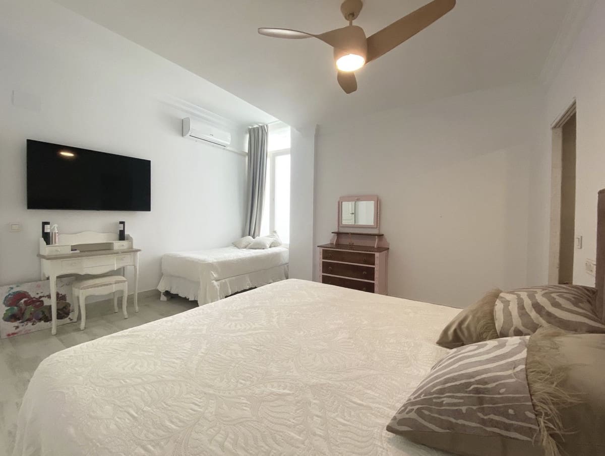 13 soveværelse Villa til salg i Marbella med swimmingpool garage - € 4.400.000 (Ref: 8421096)