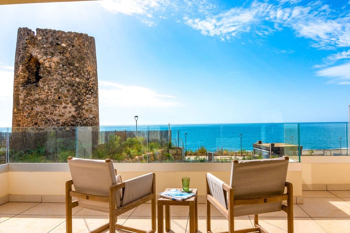 5 soverom Villa til salgs i Marbella med svømmebasseng garasje - € 4 500 000 (Ref: 8441789)