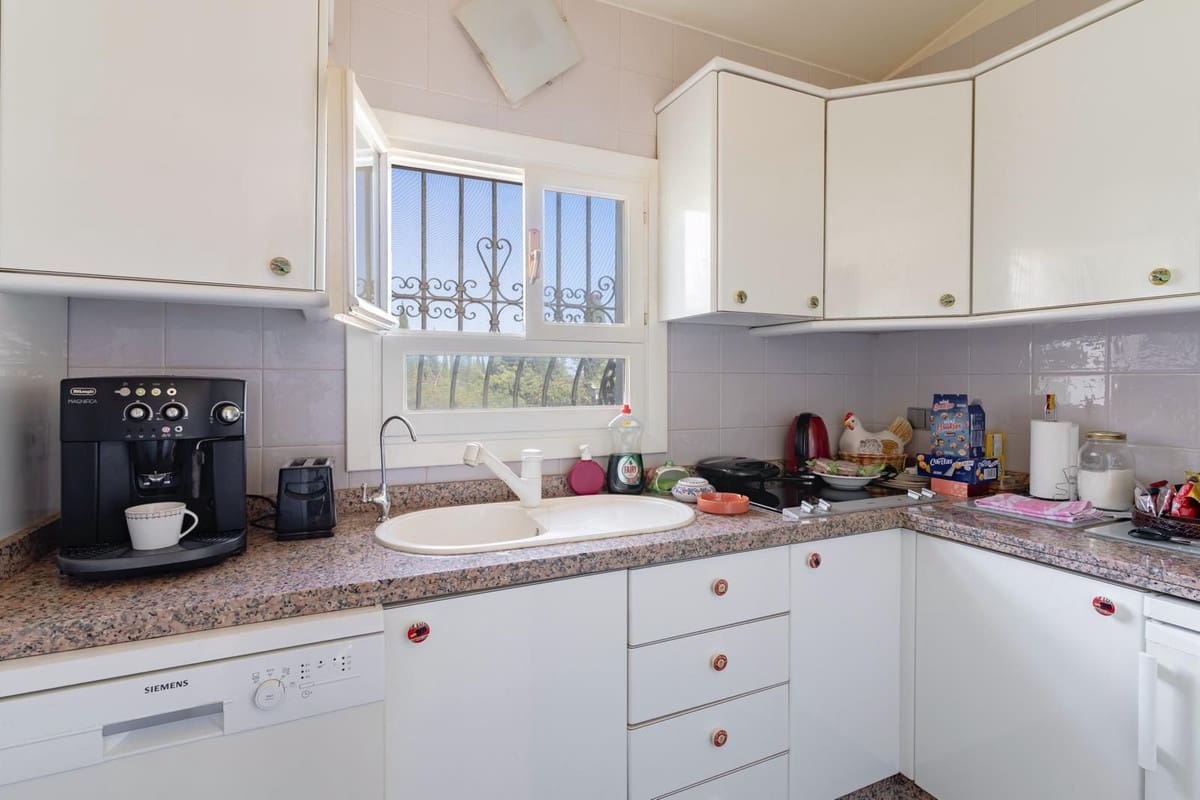 5 soveværelse Villa til salg i Marbella - € 3.250.000 (Ref: 8441798)