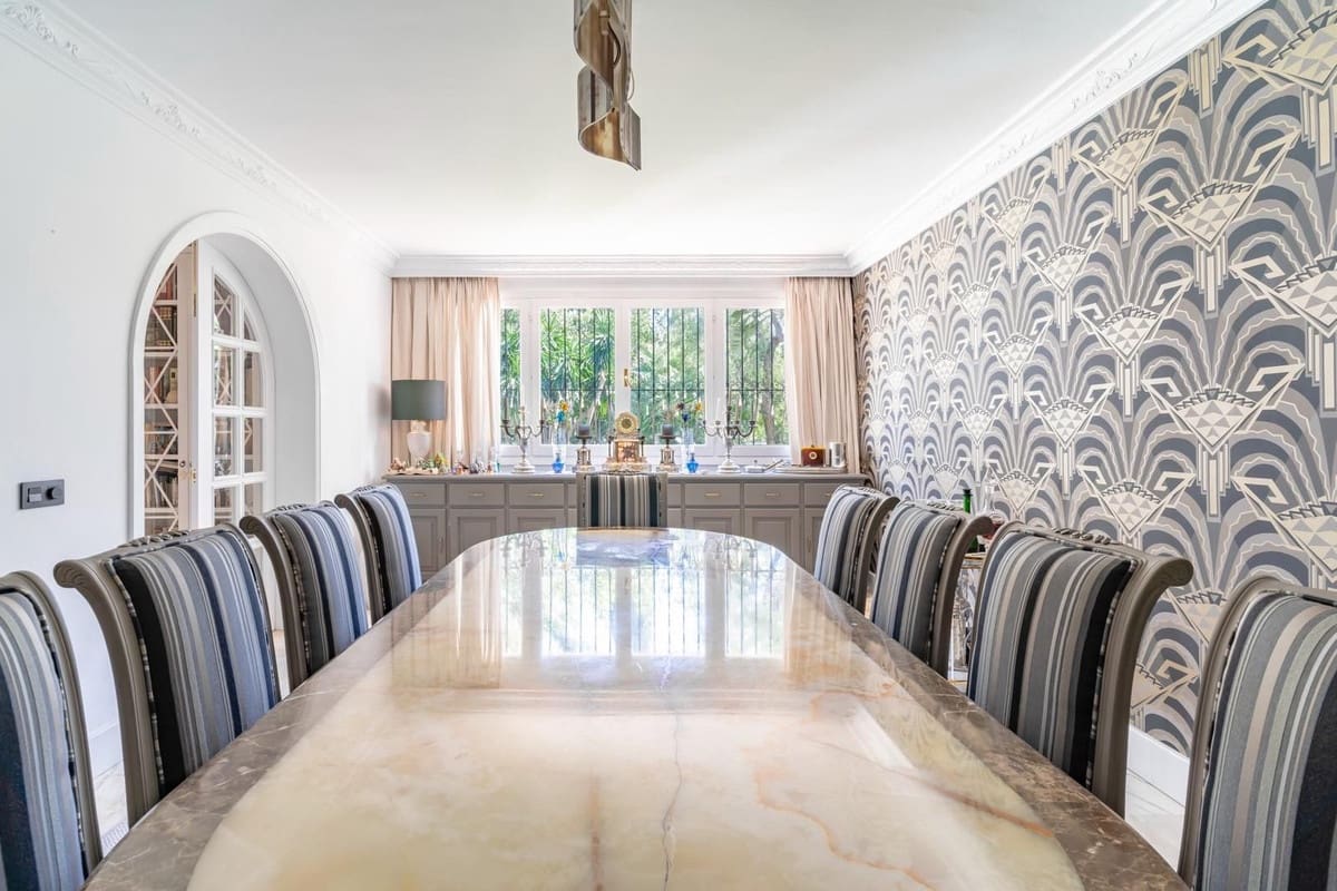 5 soveværelse Villa til salg i Marbella - € 3.250.000 (Ref: 8441798)