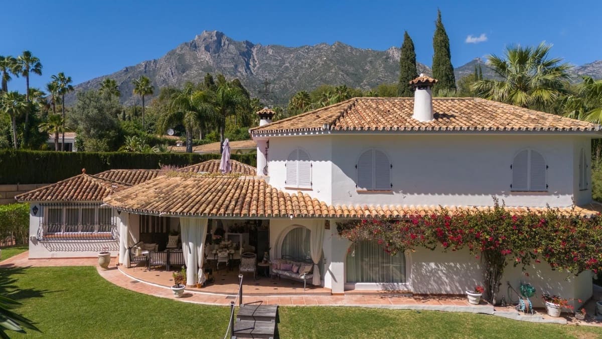 5 soveværelse Villa til salg i Marbella - € 3.250.000 (Ref: 8441798)