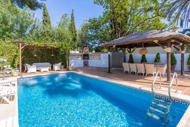 5 soveværelse Villa til salg i Nagüeles Alto, Marbella - € 3.250.000 (Ref: 8441798)