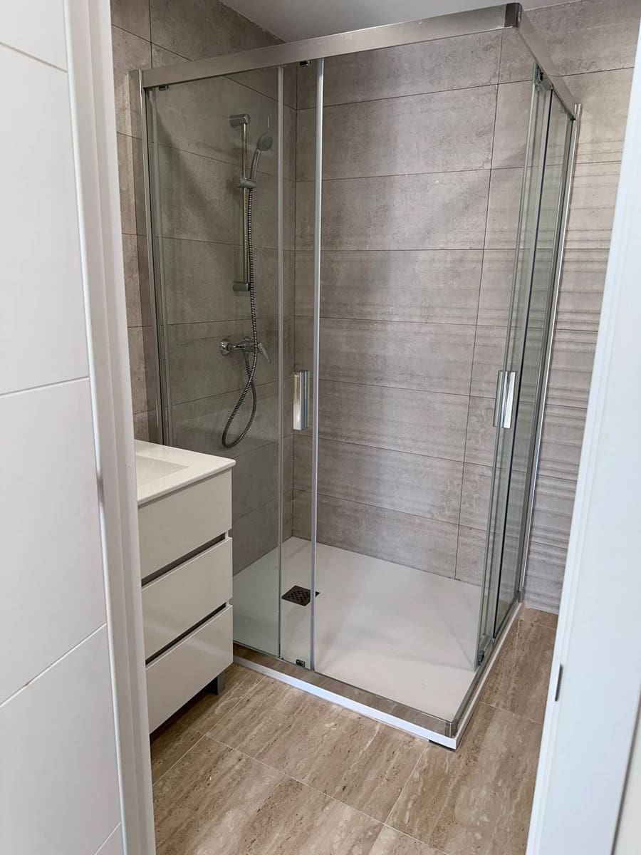 6 bedroom Villa for sale in Nueva Andalucia with pool garage - € 3,500,000 (Ref: 8441827)