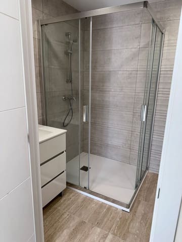 6 bedroom Villa for sale in Las Brisas, Marbella with pool garage - € 3,500,000 (Ref: 8441827)