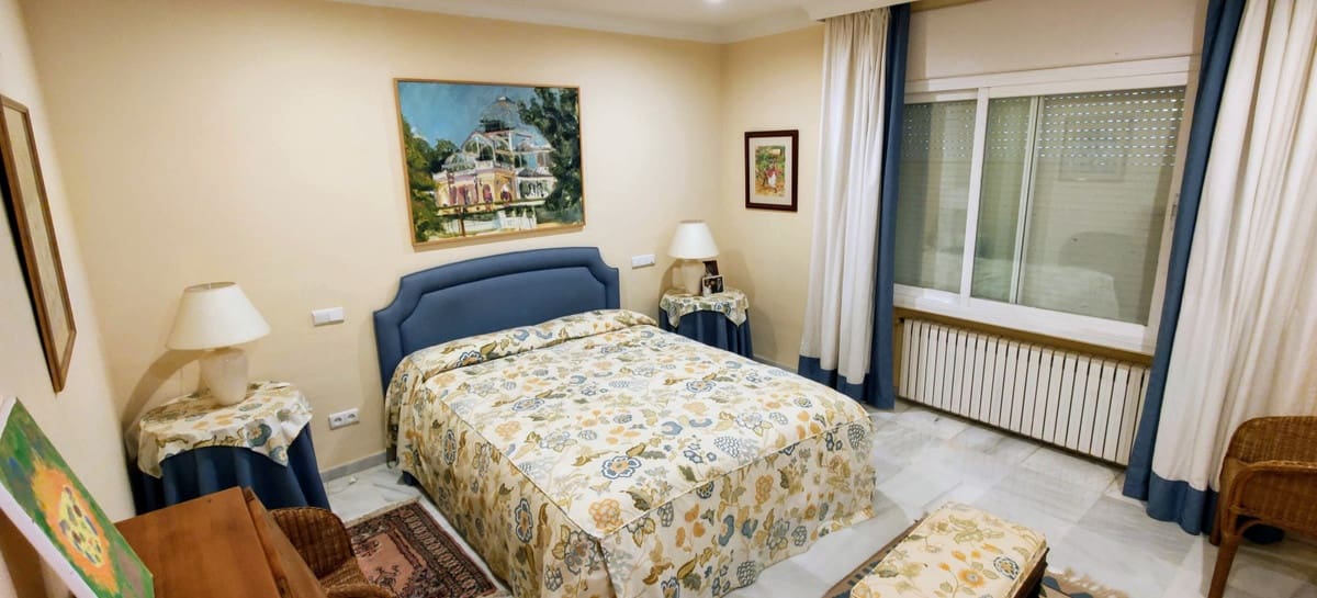 8 sypialnia Willa na sprzedaż w Guadalmina z basenem garażem - 6 000 000 € (Ref: 8441835)