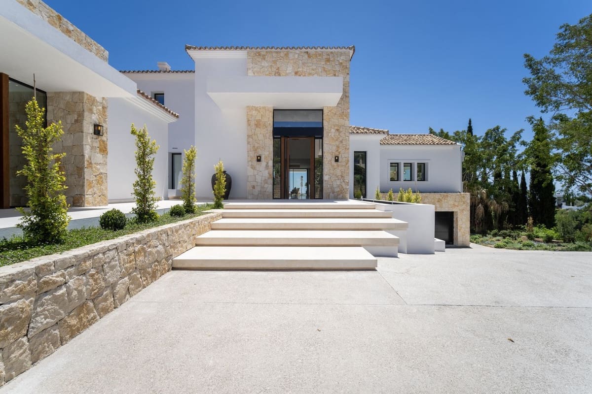 8 slaapkamer Villa te koop in Benahavis met zwembad garage - € 10.900.000 (Ref: 8441866)