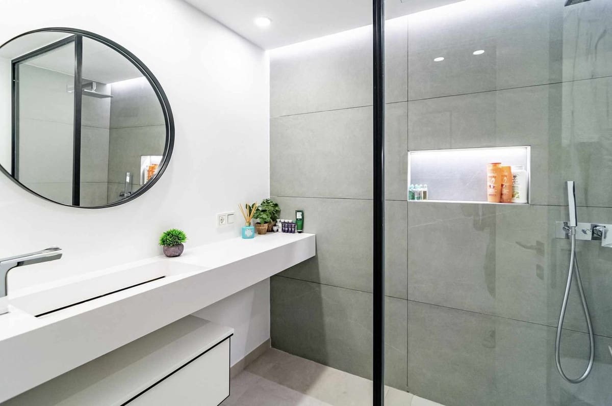 4 quarto Moradia para venda em Nueva Andalucia com piscina - 4 495 000 € (Ref: 8441883)