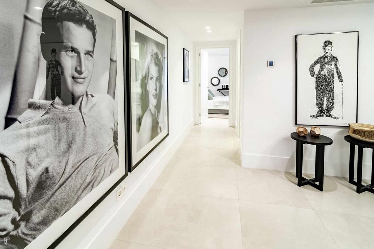 4 quarto Moradia para venda em Nueva Andalucia com piscina - 4 495 000 € (Ref: 8441883)