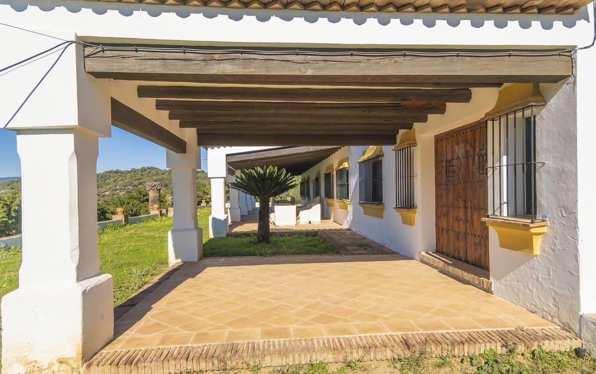 7 soveværelse Finca/Landehus til salg i San Martin del Tesorillo med swimmingpool garage - € 5.500.000 (Ref: 8441918)
