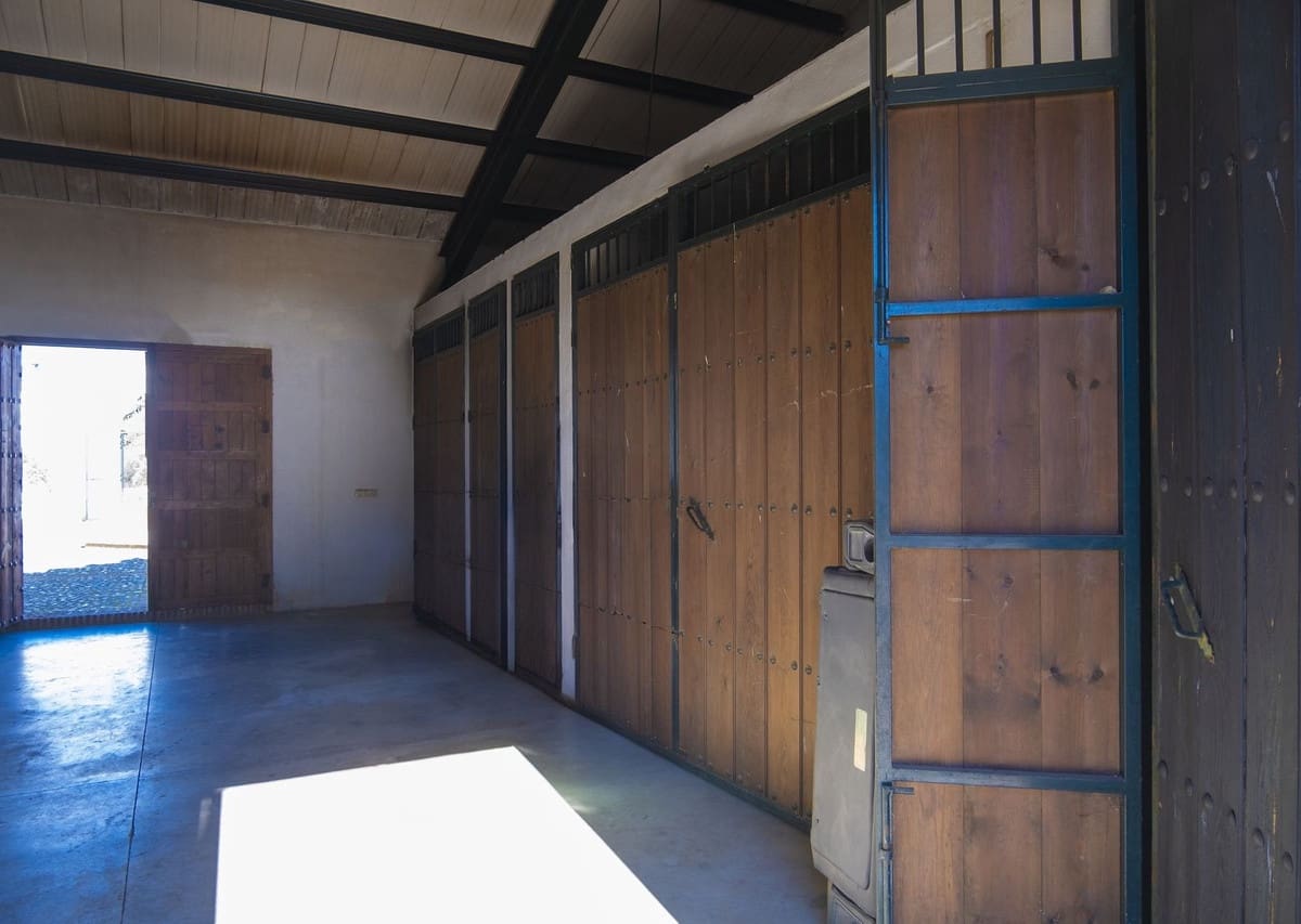 7 soveværelse Finca/Landehus til salg i San Martin del Tesorillo med swimmingpool garage - € 5.500.000 (Ref: 8441918)