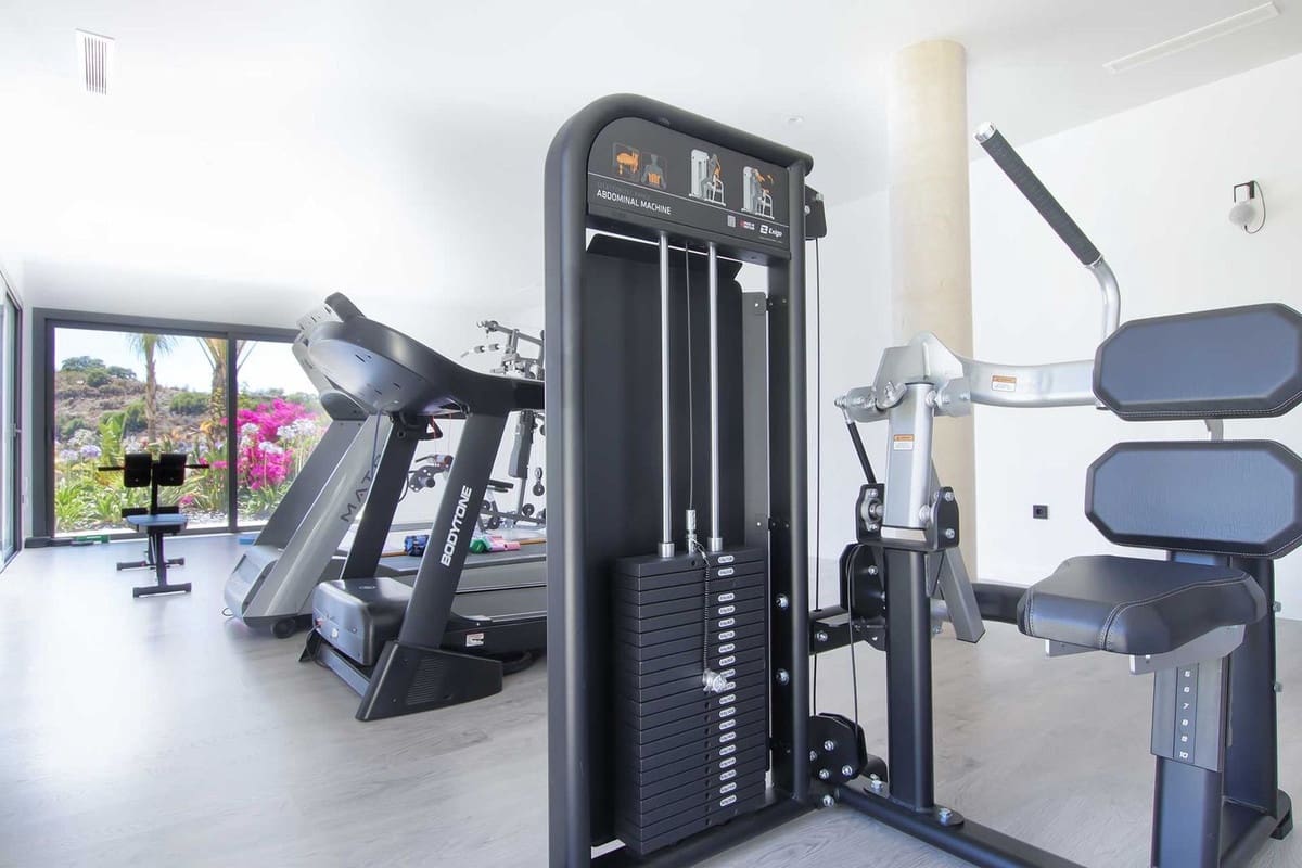 5 soveværelse Villa til salg i Marbella med swimmingpool garage - € 7.900.000 (Ref: 8441953)