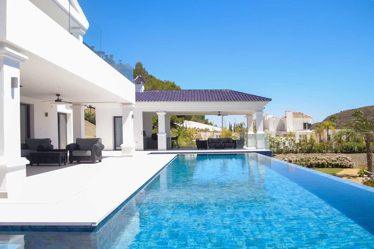 5 soveværelse Villa til salg i Marbella med swimmingpool garage - € 7.900.000 (Ref: 8441953)
