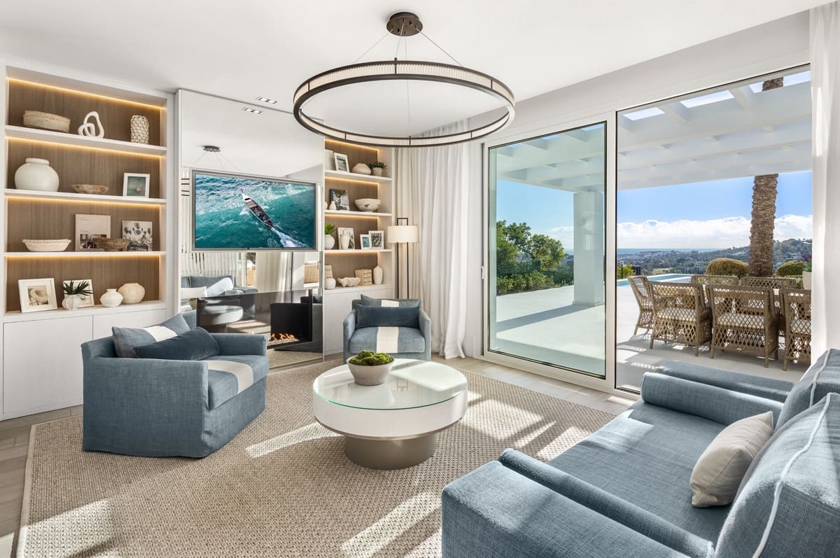 6 soverom Villa til salgs i Nueva Andalucia med svømmebasseng - € 15 450 000 (Ref: 8441963)