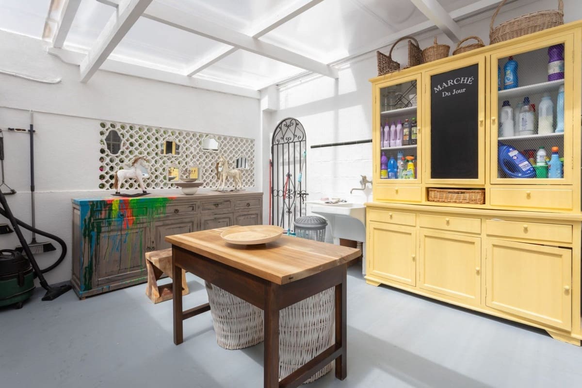 4 soveværelse Villa til salg i Guadalmina med swimmingpool garage - € 4.199.999 (Ref: 8441987)