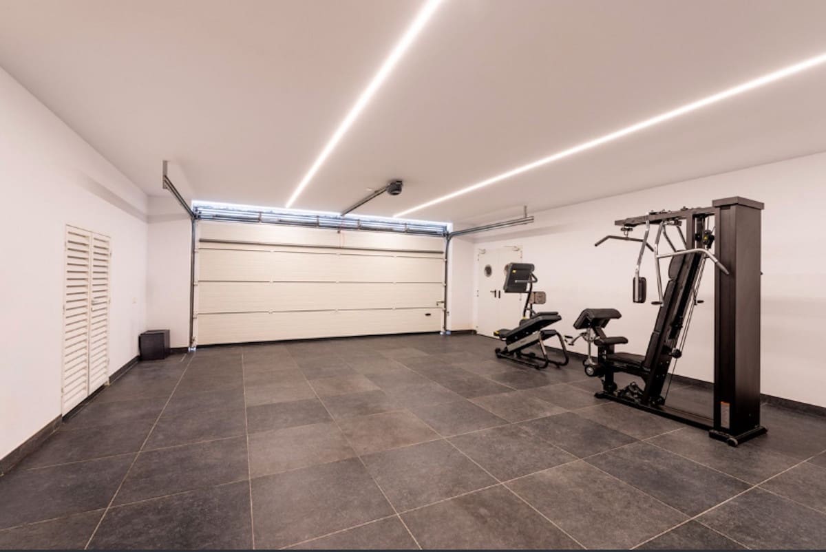 4 sypialnia Willa na sprzedaż w Benahavis z basenem garażem - 3 600 000 € (Ref: 8442002)