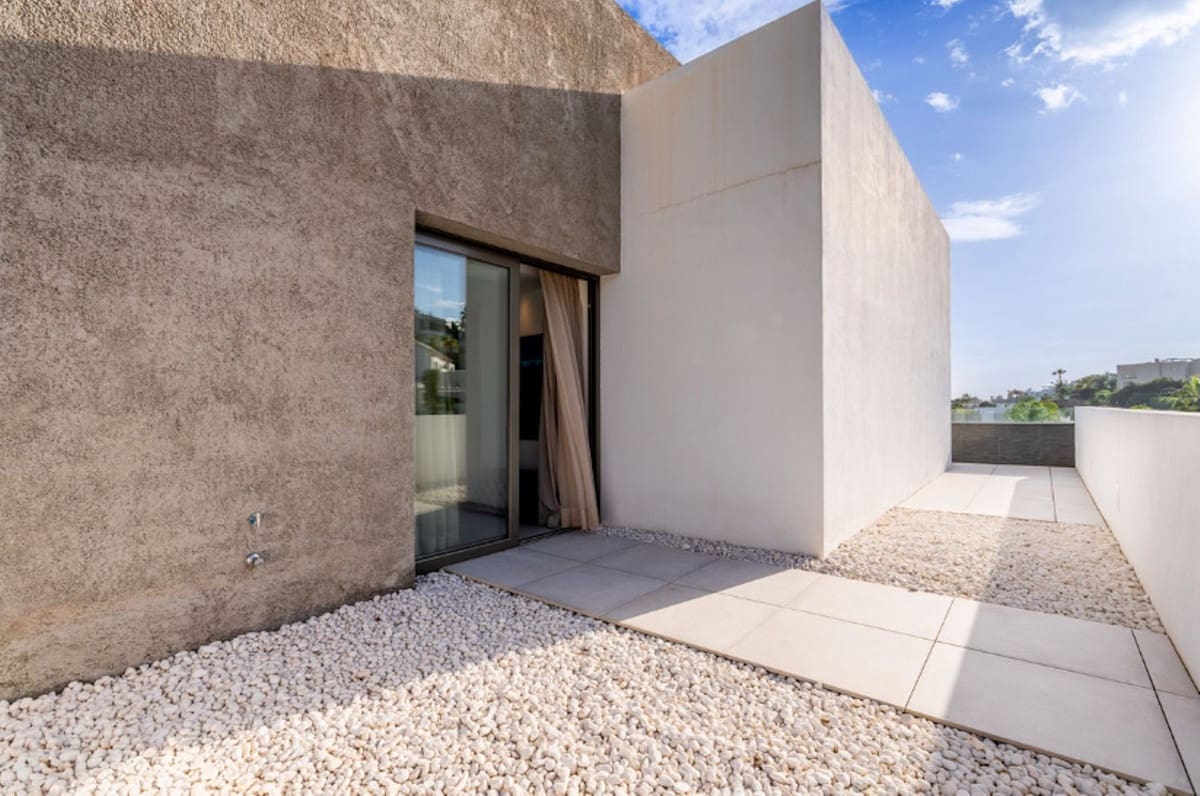 4 sypialnia Willa na sprzedaż w Benahavis z basenem garażem - 3 600 000 € (Ref: 8442002)