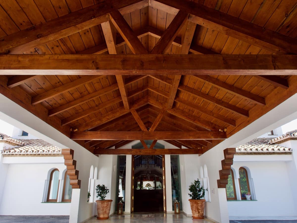 6 soverom Villa til salgs i El Paraiso med svømmebasseng garasje - € 4 298 000 (Ref: 8442003)