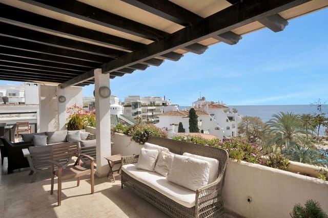 3 quarto Penthouse para venda em Casco Antiguo, Marbella com piscina garagem - 4 700 000 € (Ref: 8442023)