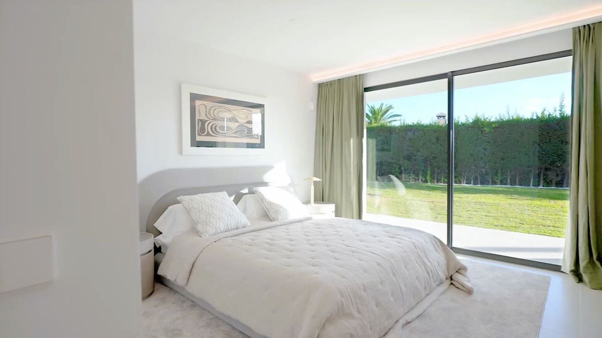 5 sypialnia Willa na sprzedaż w Golden Mile z basenem - 4 490 000 € (Ref: 8442060)