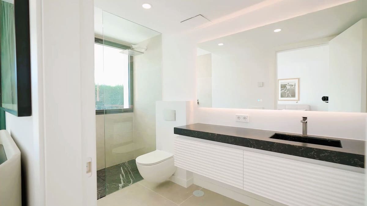 5 sypialnia Willa na sprzedaż w Golden Mile z basenem - 4 490 000 € (Ref: 8442060)