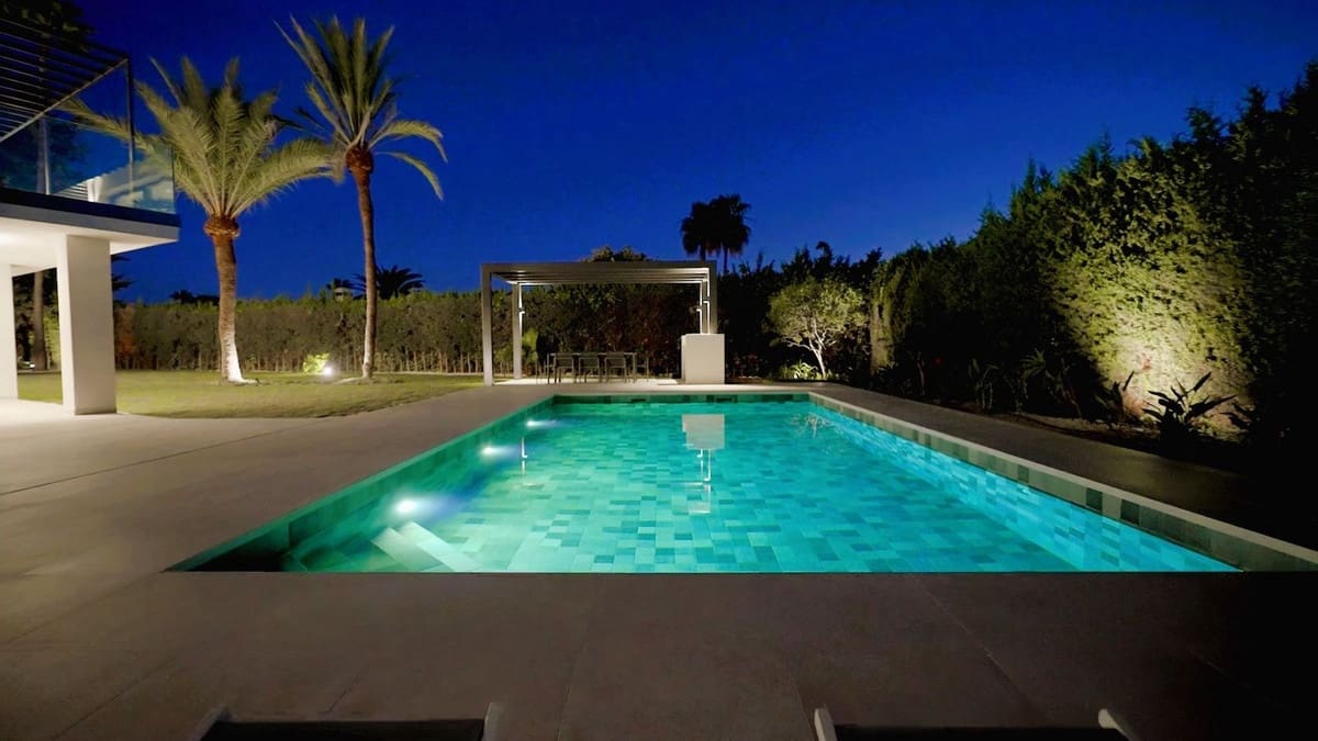 5 sypialnia Willa na sprzedaż w Golden Mile z basenem - 4 490 000 € (Ref: 8442060)