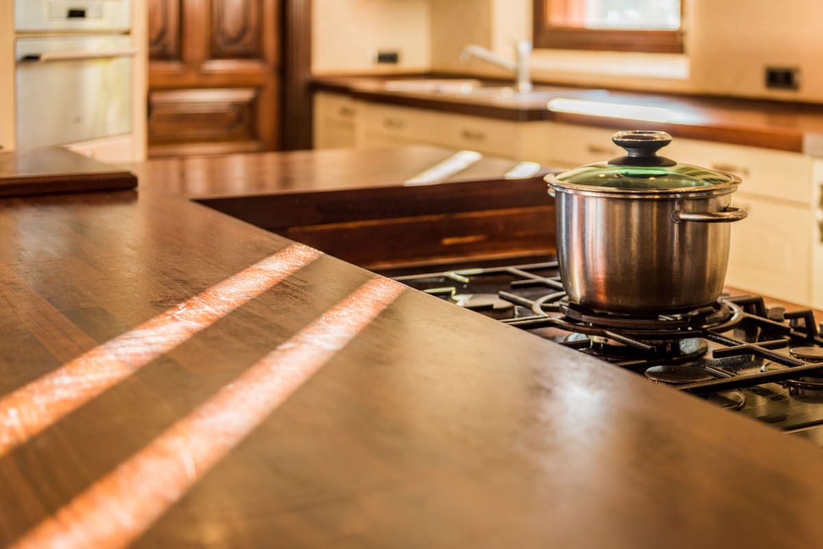 8 sovrum Villa till salu i Nueva Andalucia med pool - 11 950 000 € (Ref: 8442068)