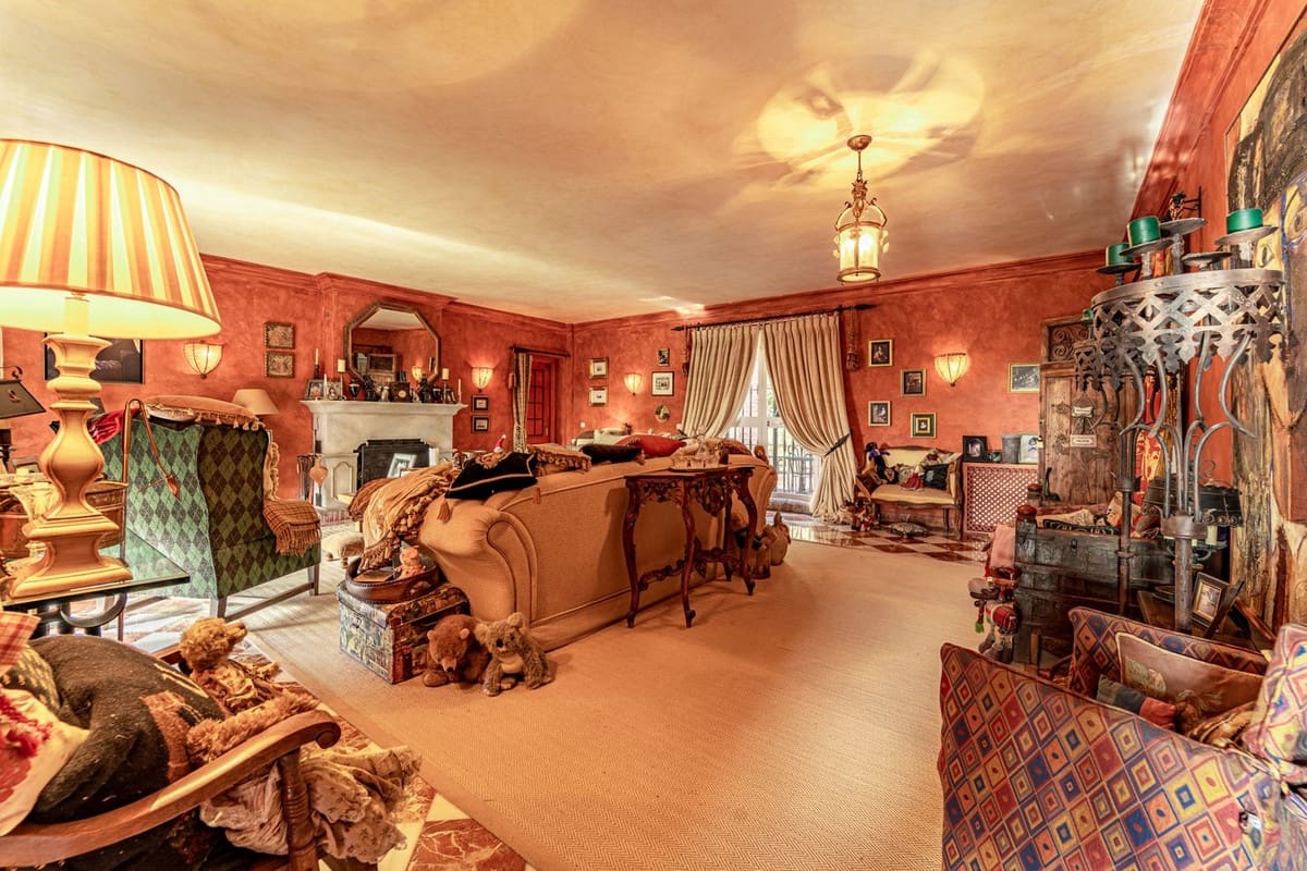 5 soverom Villa til salgs i Benahavis med svømmebasseng - € 5 250 000 (Ref: 8442074)