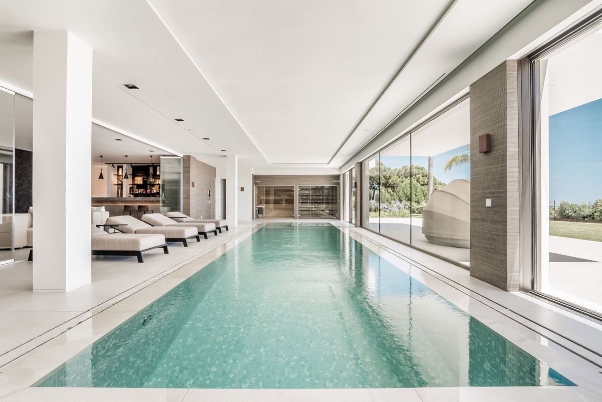 7 sypialnia Willa na sprzedaż w Benahavis z basenem - 11 995 000 € (Ref: 8442112)