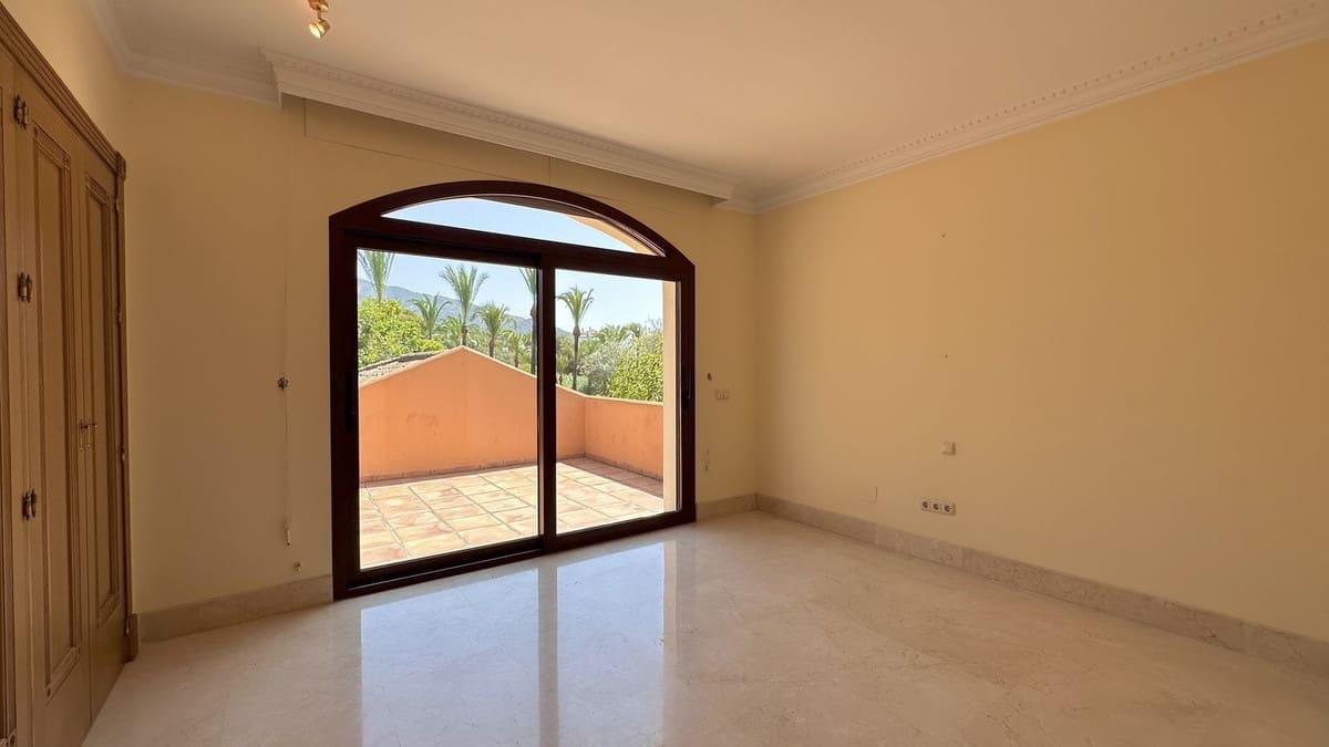 5 soveværelse Villa til salg i Golden Mile - € 4.500.000 (Ref: 8442123)