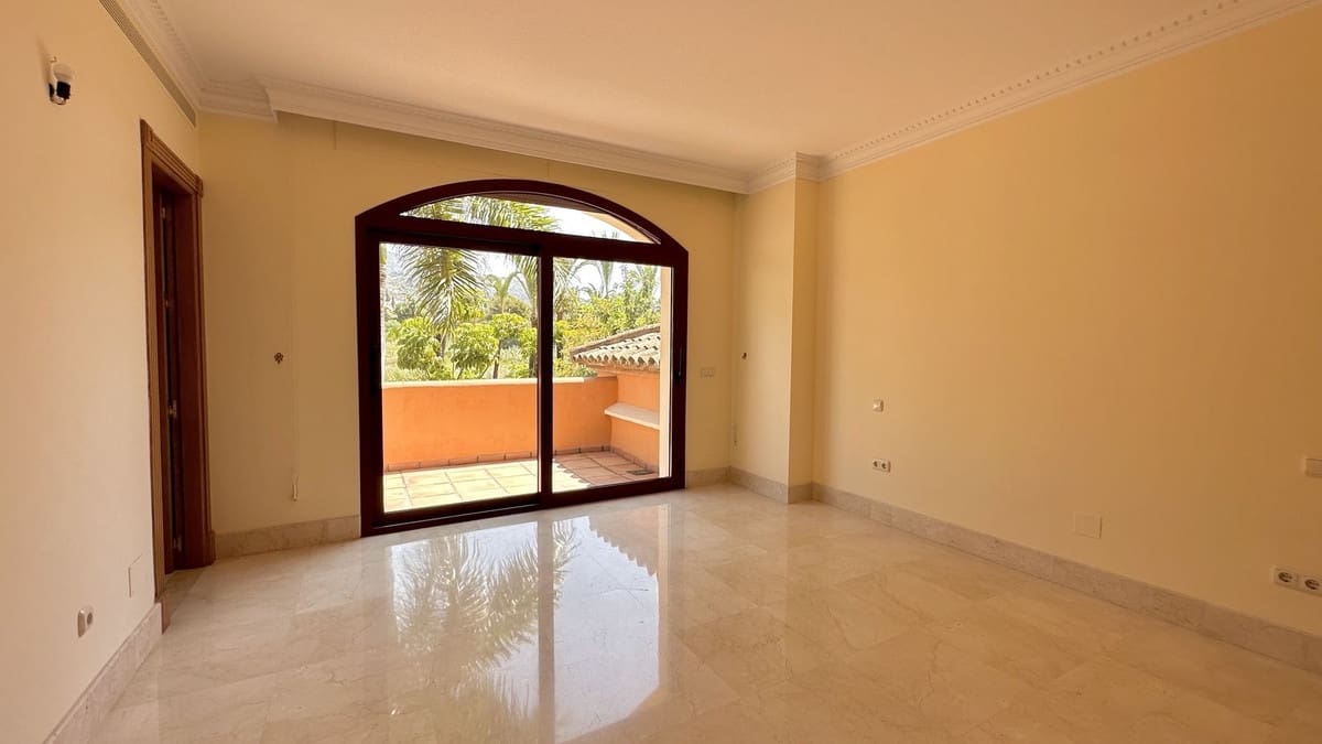 5 soveværelse Villa til salg i Golden Mile - € 4.500.000 (Ref: 8442123)