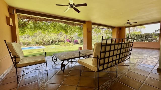 5 soveværelse Villa til salg i La Carolina - Guadalpín, Marbella - € 4.500.000 (Ref: 8442123)