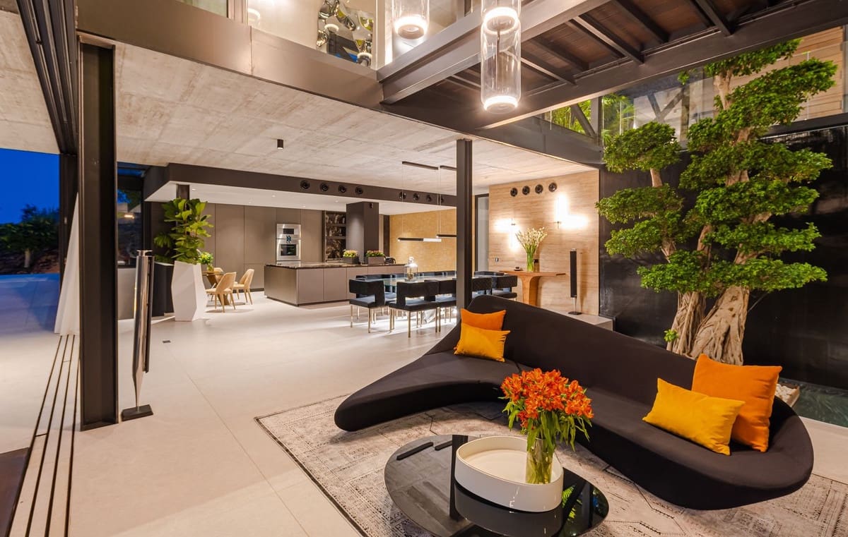 5 soverom Villa til salgs i Benahavis med svømmebasseng - € 6 750 000 (Ref: 8442137)