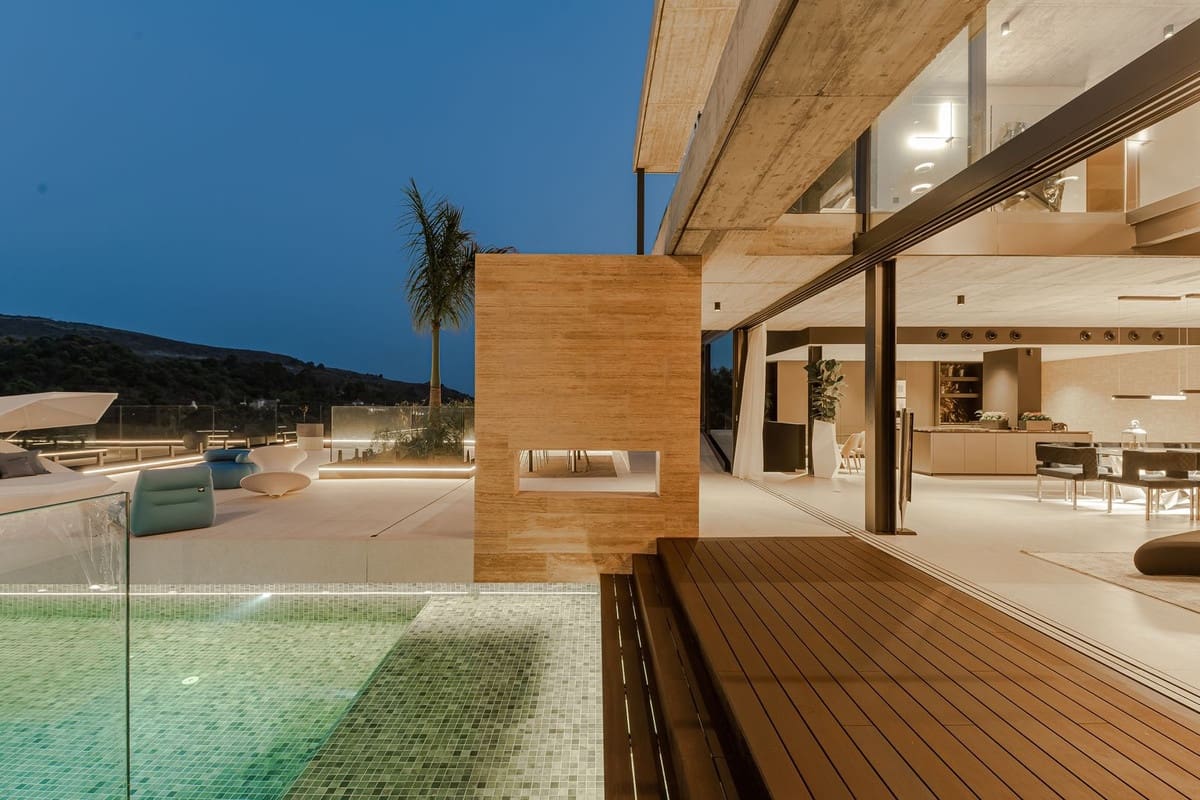 5 soverom Villa til salgs i Benahavis med svømmebasseng - € 6 750 000 (Ref: 8442137)