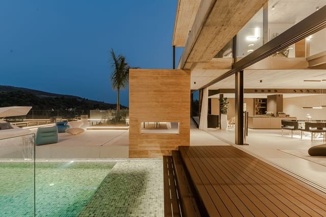 5 soverom Villa til salgs i Benahavís pueblo, Benahavís med svømmebasseng - € 6 750 000 (Ref: 8442137)