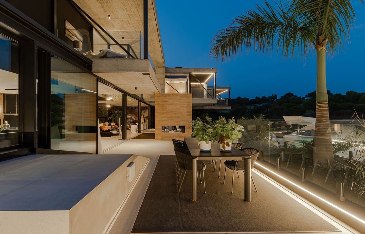 5 soverom Villa til salgs i Benahavis med svømmebasseng - € 6 750 000 (Ref: 8442137)