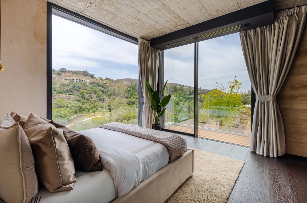 5 soverom Villa til salgs i Benahavis med svømmebasseng - € 6 750 000 (Ref: 8442137)