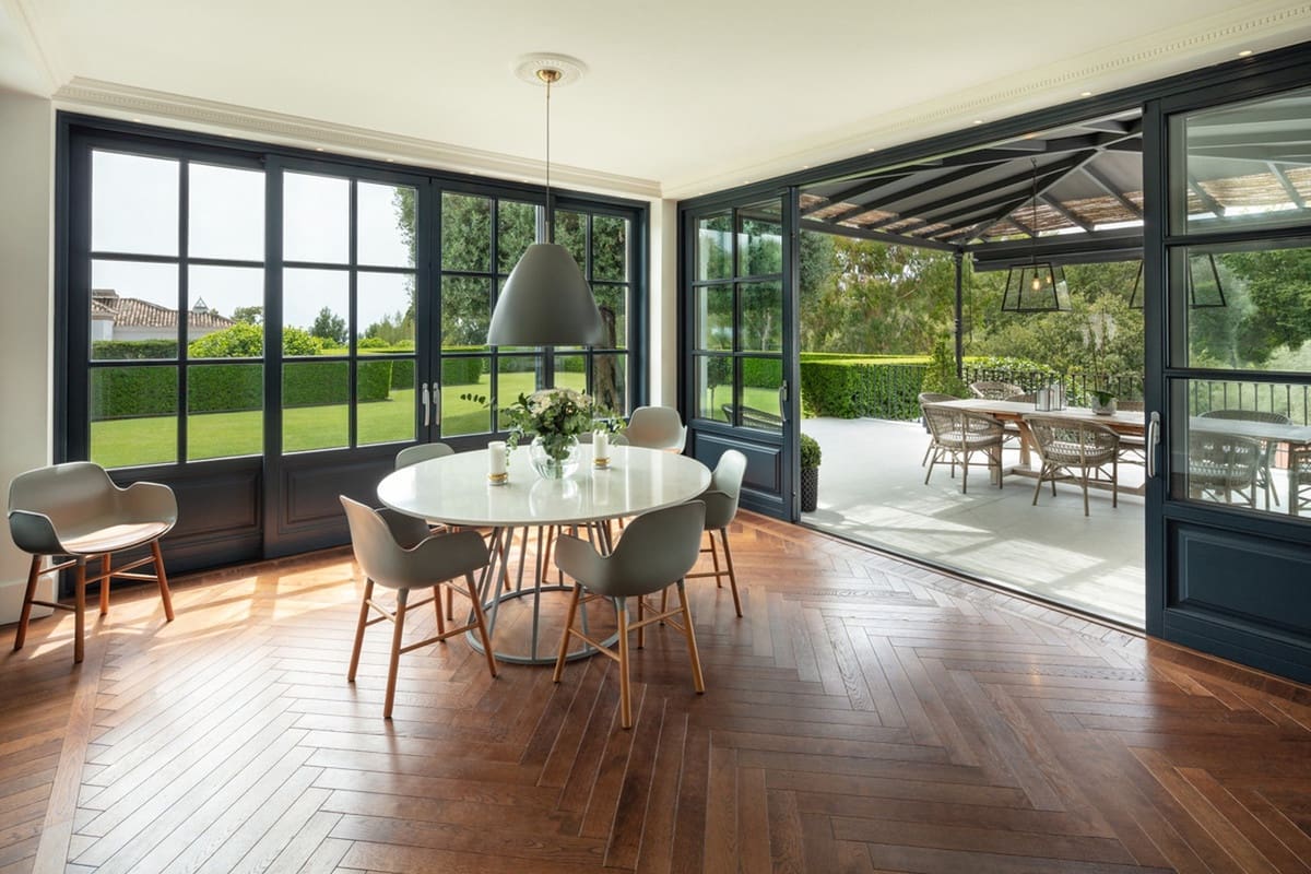 7 sypialnia Willa na sprzedaż w Marbella z basenem garażem - 13 950 000 € (Ref: 8442143)